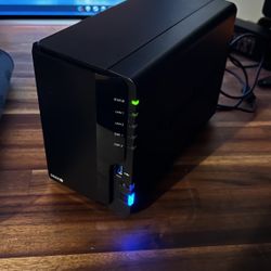 Synology DS220+
