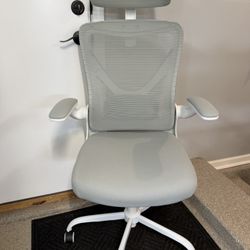 Brand New Grey/White Mesh Tall Back Ergonomic Office Chair w/Flip Up Armrests & Adjustable Lumbar 