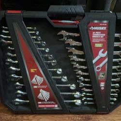 < HUSKY. 24-PIECE COMBINATION WRENCH SET