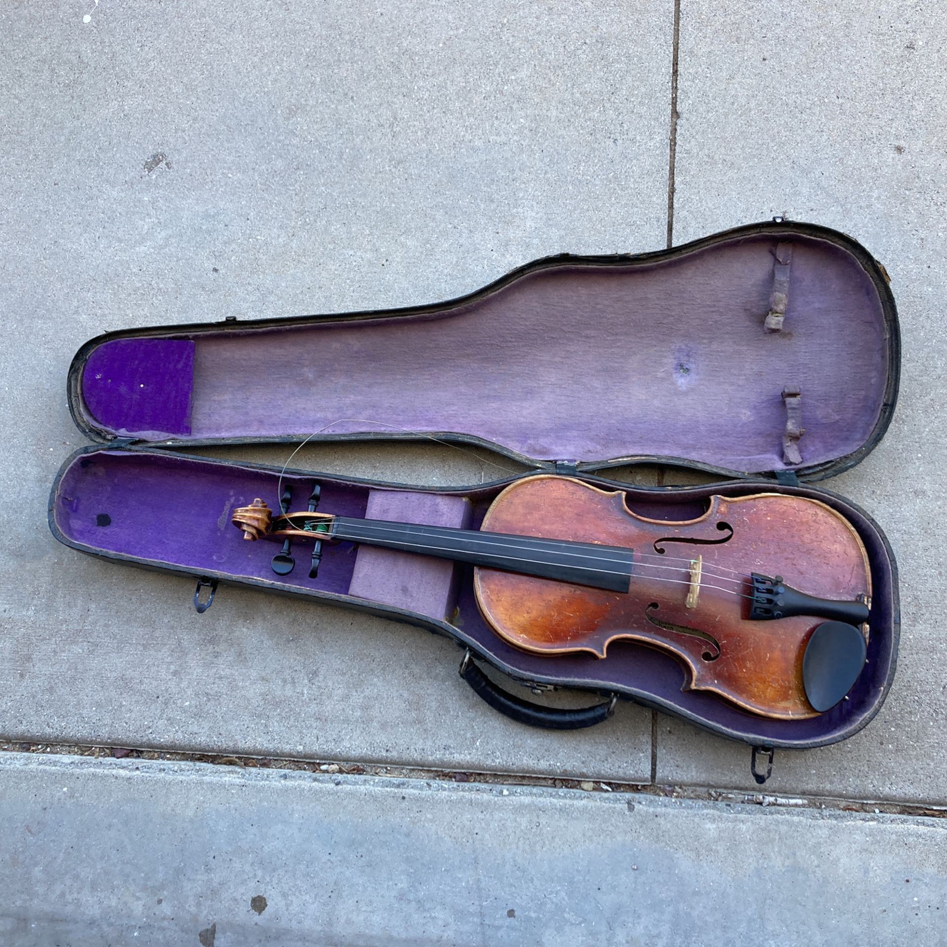 old violin for repair 