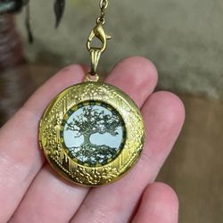 tree photo locket pendant
