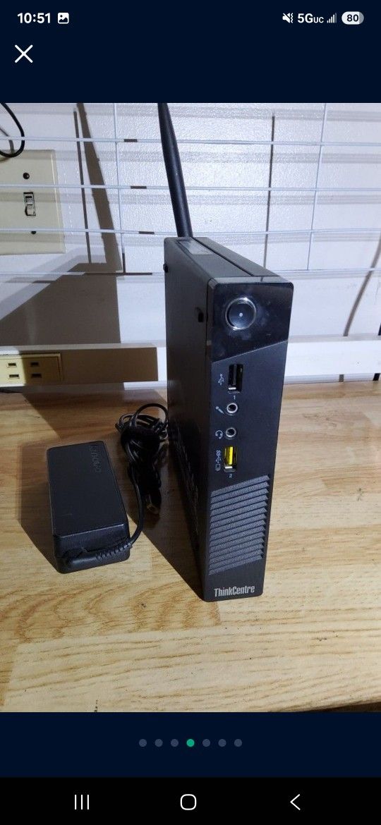Lenovo ThinkCentre Mini PC. Intel Dual Core 2.40GHz CPU 500GB HDD 8GB Ram Bluetooth Wi-Fi Wireless