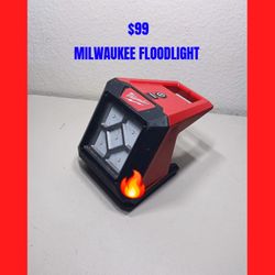 Milwaukee FLOODLIGHT TOOLS