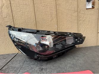 2023 2024 2025 KIA SOUL RIGHT SIDE HEADLIGHT HALOGEN OEM USED