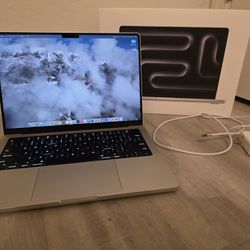 2024 MacBook Pro, 14 Inch, M4 Pro, 24GB RAM, 512GB Storage, Silver