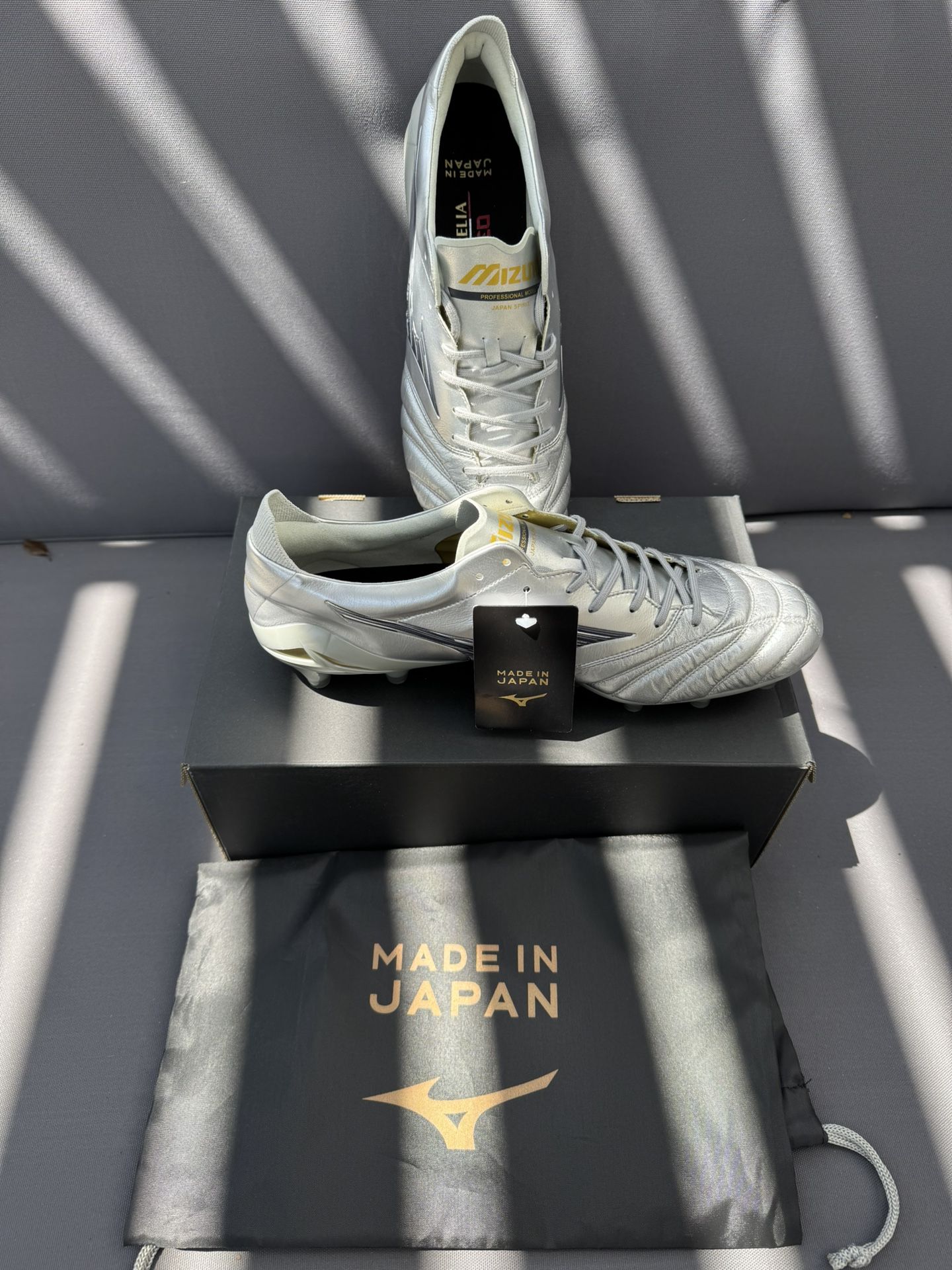 Mizuno Morelia Neo 4 - Made In Japan - Size 11