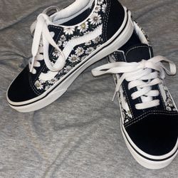 Daisy Vans 
