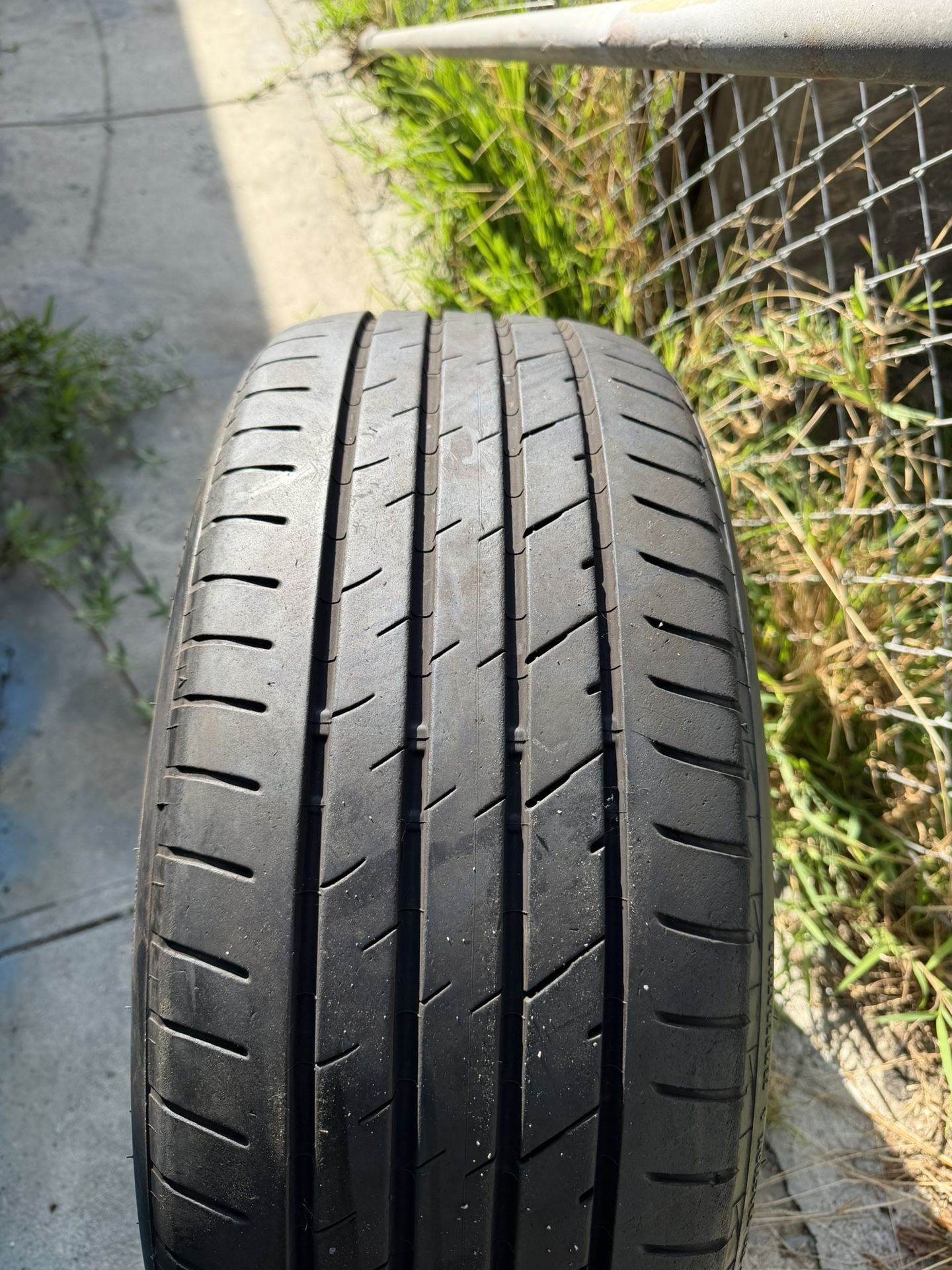 Bridgestone Potenza 235/40R19 92Y S001L