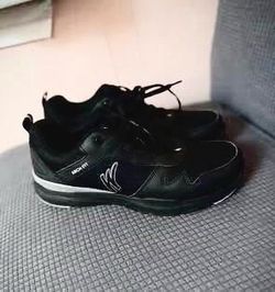 Men Orthopedic Tennis Shoes Comfortable, SIZE 10.5 Pick Up in Van Nuys CA.