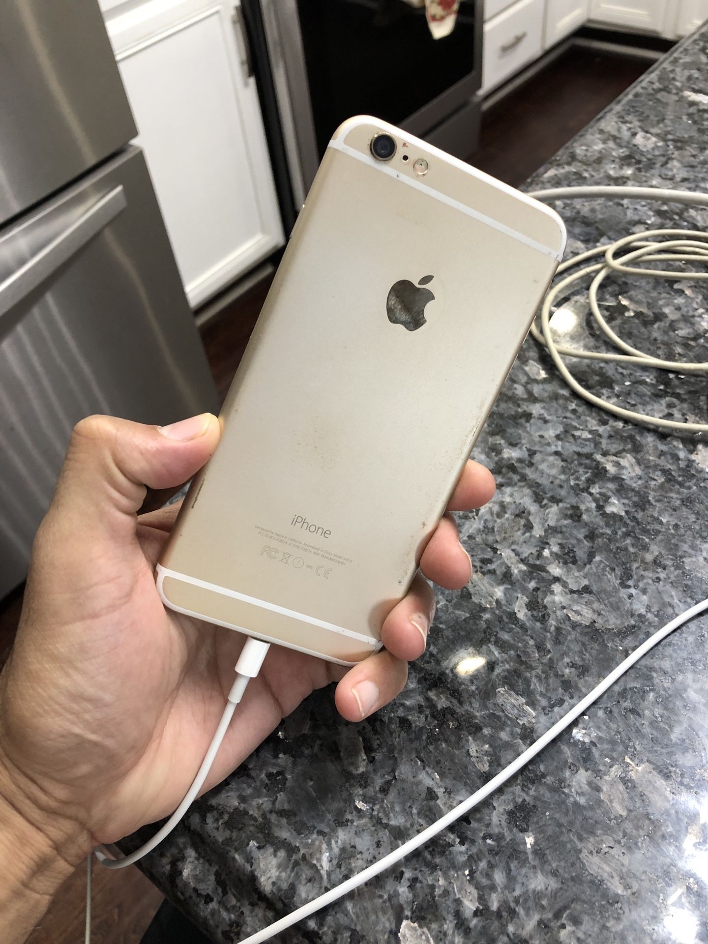 iPhone 6plus 64gb Gold
