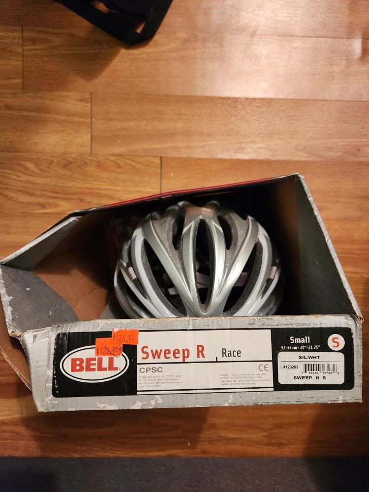 bell sweep r bike helmet Bell Cycling Helmet (Sweep R)