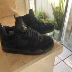Jordan 4’s 
