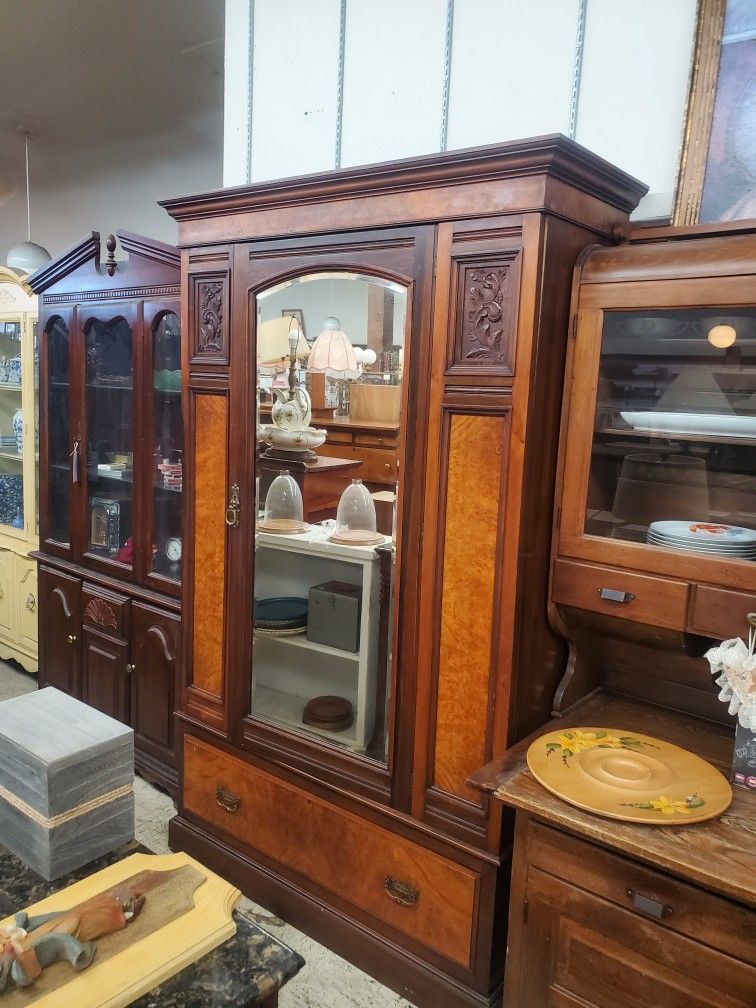 Wardrobe Armoire Burled Wood Carvings with Drawer