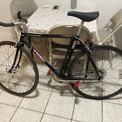 Trek 1200 Road Bike