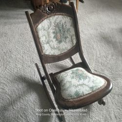 Vintage Sewing Rocker Chair