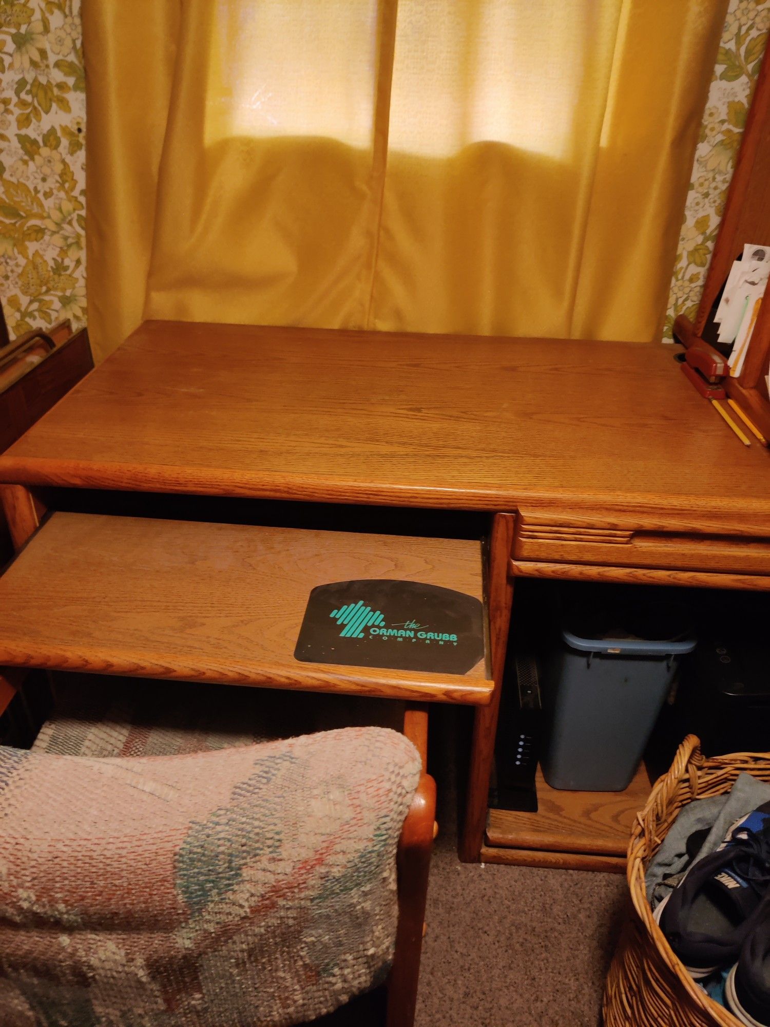 Wooden computer office desk with computer chair