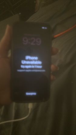 $100 Found iPhone Locked 