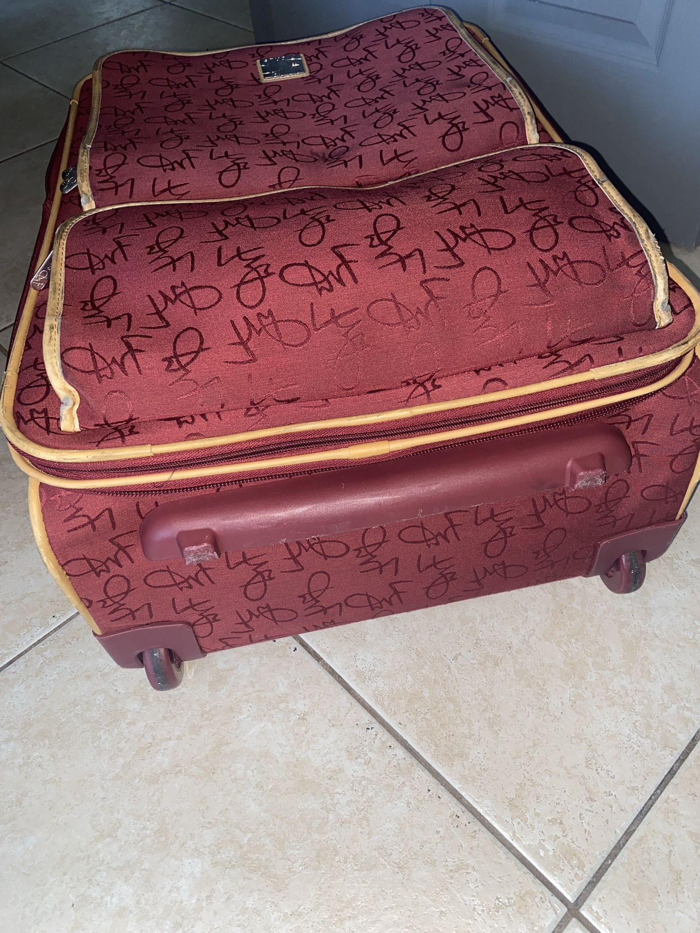 Diane Von Furstenberg Designer Luggage for Sale in Sun City, AZ - OfferUp
