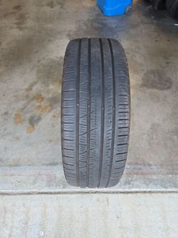 Pirelli  235/60/18