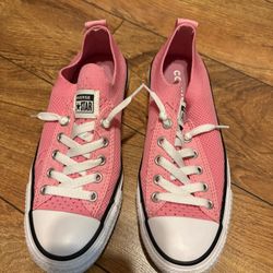 Girls Converse