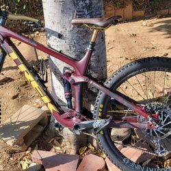 TREK REMEDY 9.7 2020 I9 WHEELS $4200