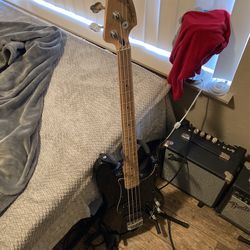 Squier Jazz Bass 