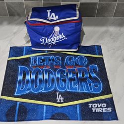 Los Angeles Dodgers Let's Go Dodgers Rally Towel & Dodgers & Dodgers Cooler Bag