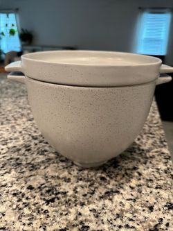 Kitchenaid Bread bowl w/ Baking Lid