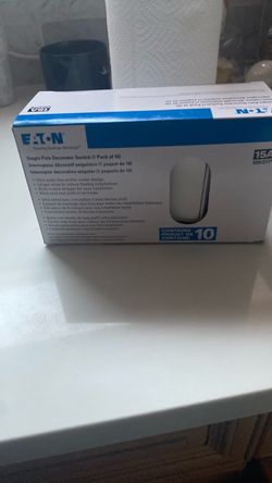 Eaton Single Pole Decorator Switch 10-Pack
