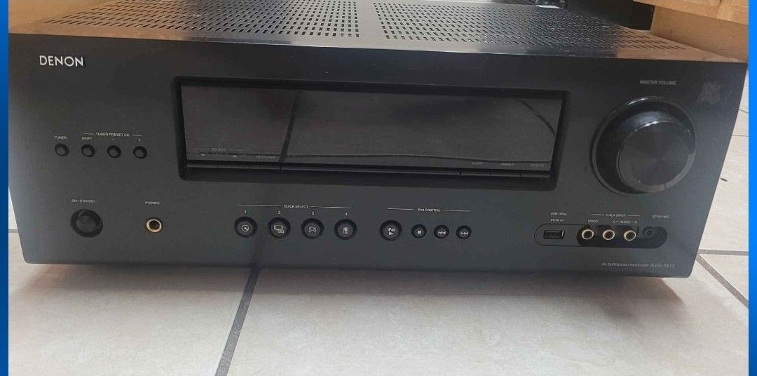 Denon Receiver With Speakers