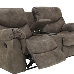 Electronic Reclining Couch And Matching Super Love Seat