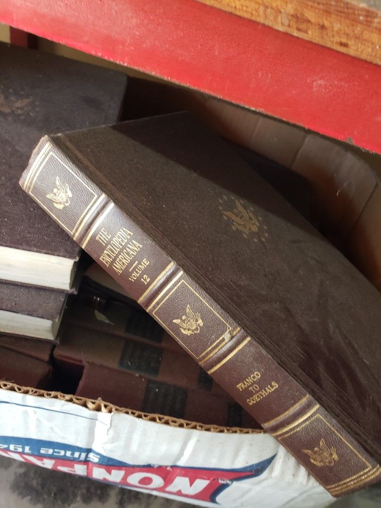 FREE Vintage Encyclopedia Americana 1952