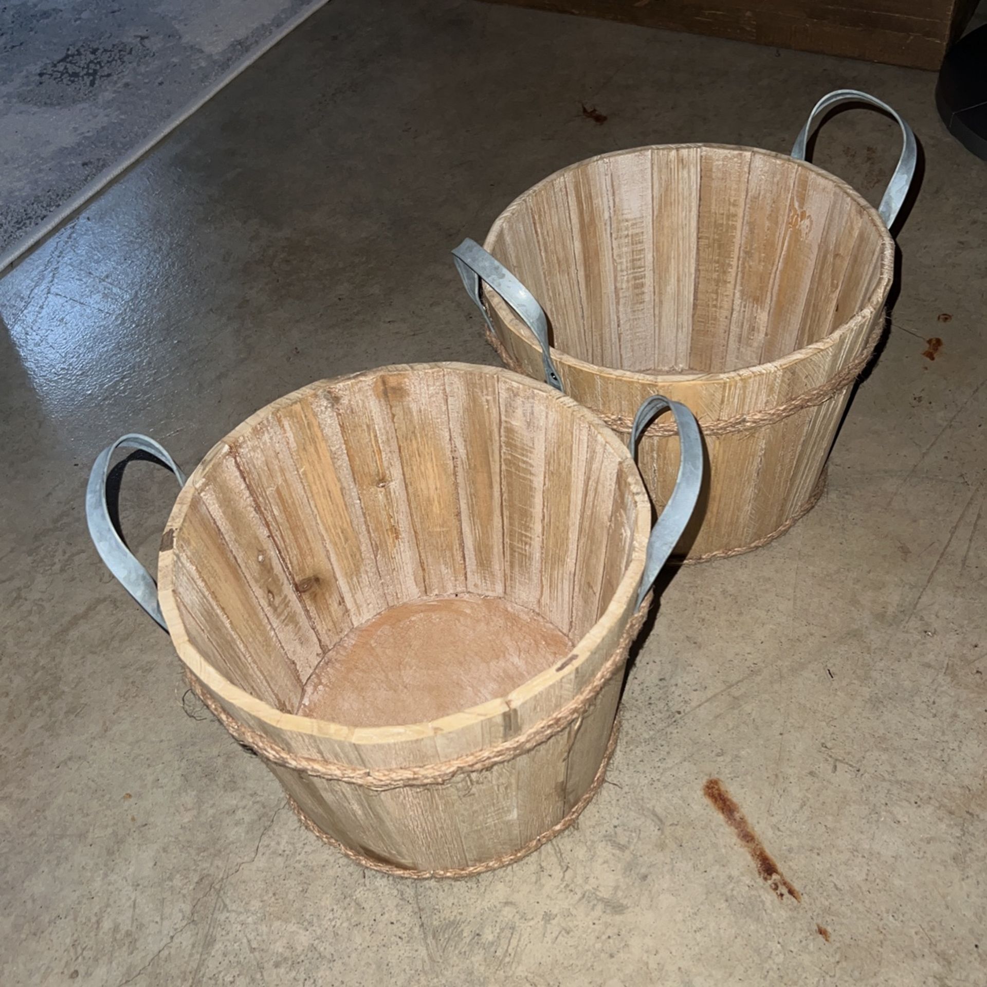 Decorative 8.5” Wooden Barrels/Baskets (2 Total)