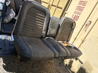 Mustang seat