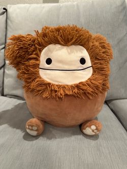 Squishmallows Benny the Brown Bigfoot - Approx. 13"