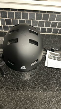 Retrospect, medium bike helmet