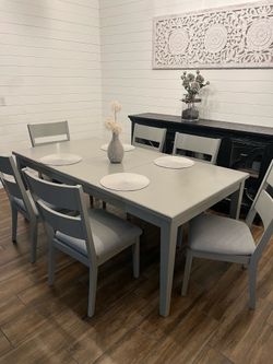 Dinning Table