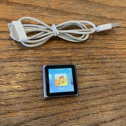 Apple iPod Nano 6th Gen. Touch Screen 8GB, Brand New Battery In Excellent Condition With Charger