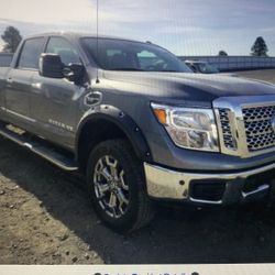 2018 Nissan Titan xD 4x4 Low Miles 