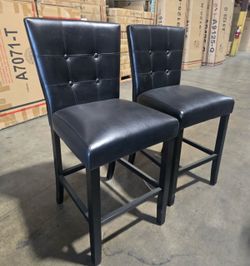Set of 2 Brand New Black Leather Counter Bar Stools