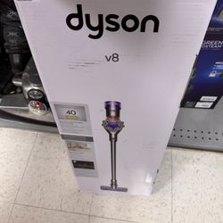 Dyson V8  Vacuum 