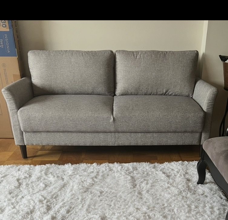 Sofa & 2 Accent chairs