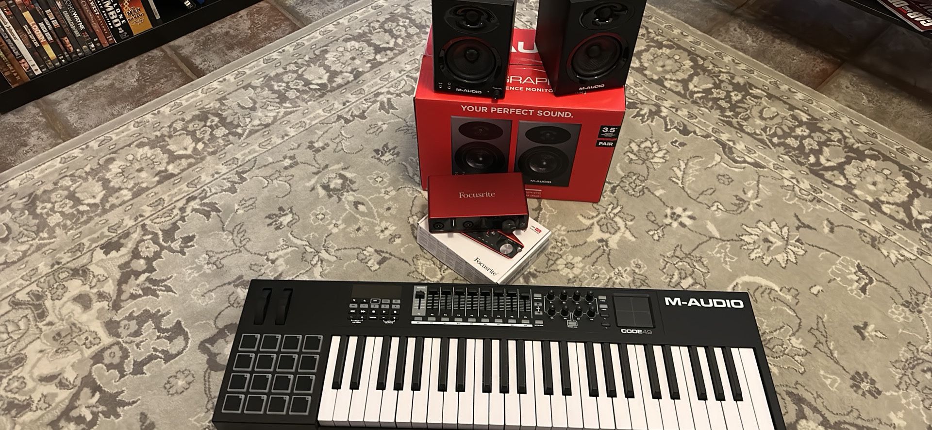 Recording Bundle , Keyboard, Monitors, Interface, Cables