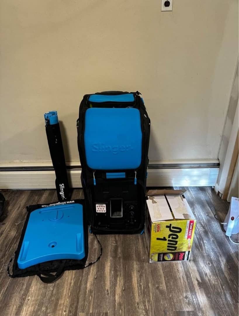 SLINGER Tennis ball Machine. for Sale in Shippingport, PA OfferUp