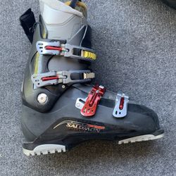 Salomon Ski Boots