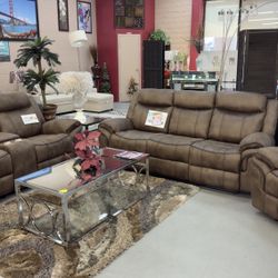 Floor Model Special! + 10% OFF