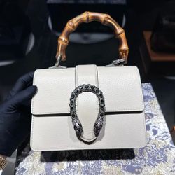 Gucci bamboo pattern white handbag