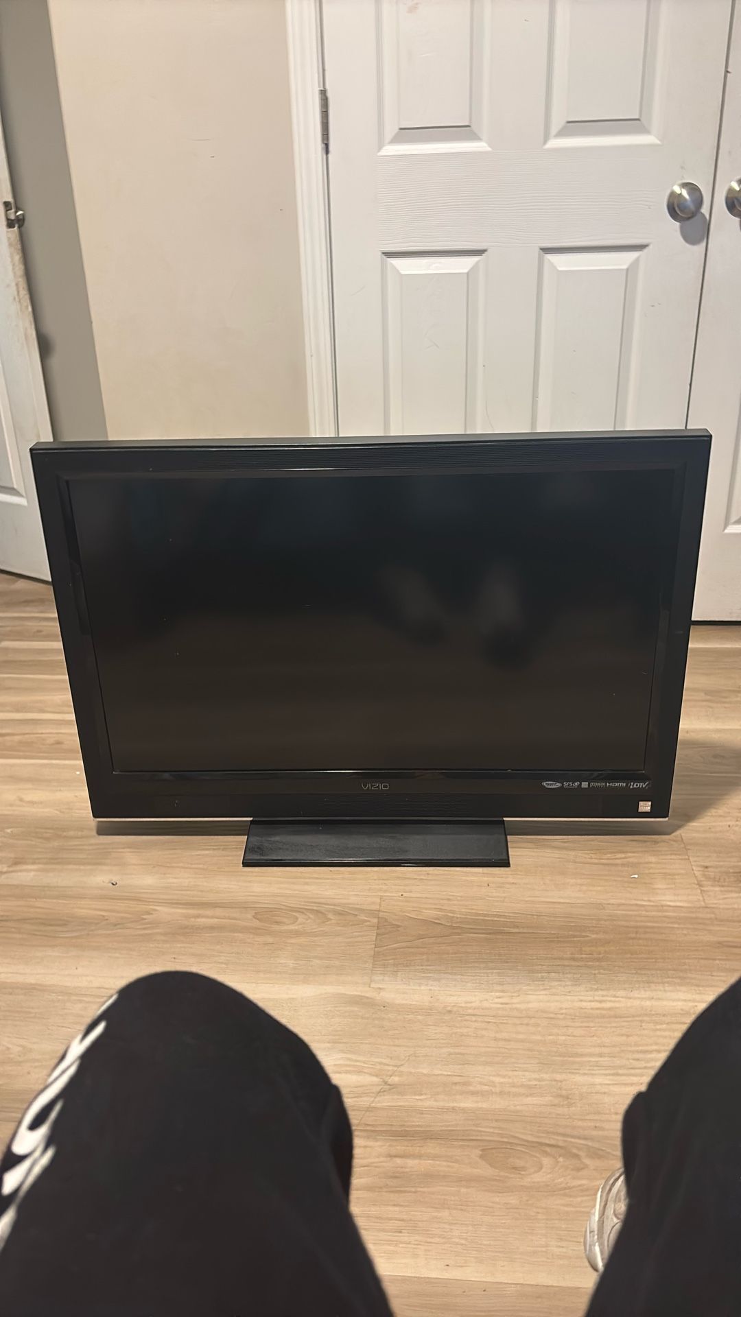VIZIO tv
