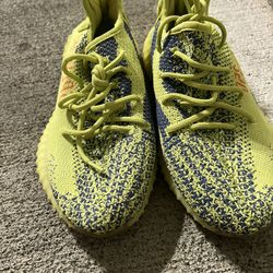adidas Yeezy Boost 350 V2 Low Semi Frozen Yellow