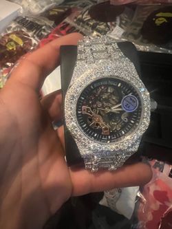 Moissanite watches new